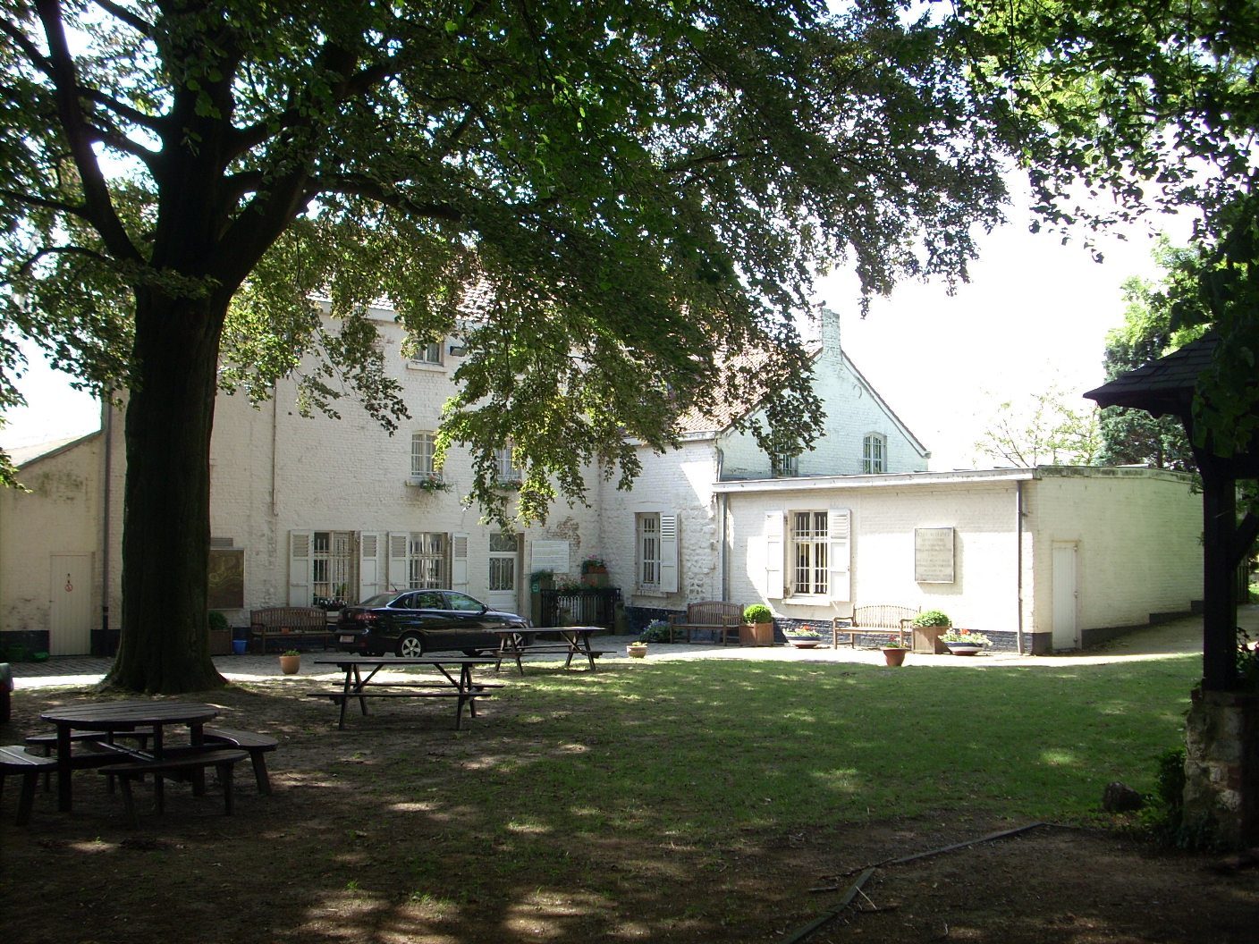 Napoleon's headquarters, Waterloo - 2.JPG